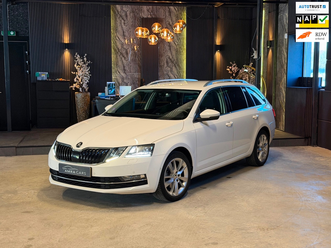 Skoda Octavia Combi - 1.5 TSI Greentech Business Edition Plus 1.5 TSI Greentech Business Edition Plus - AutoWereld.nl