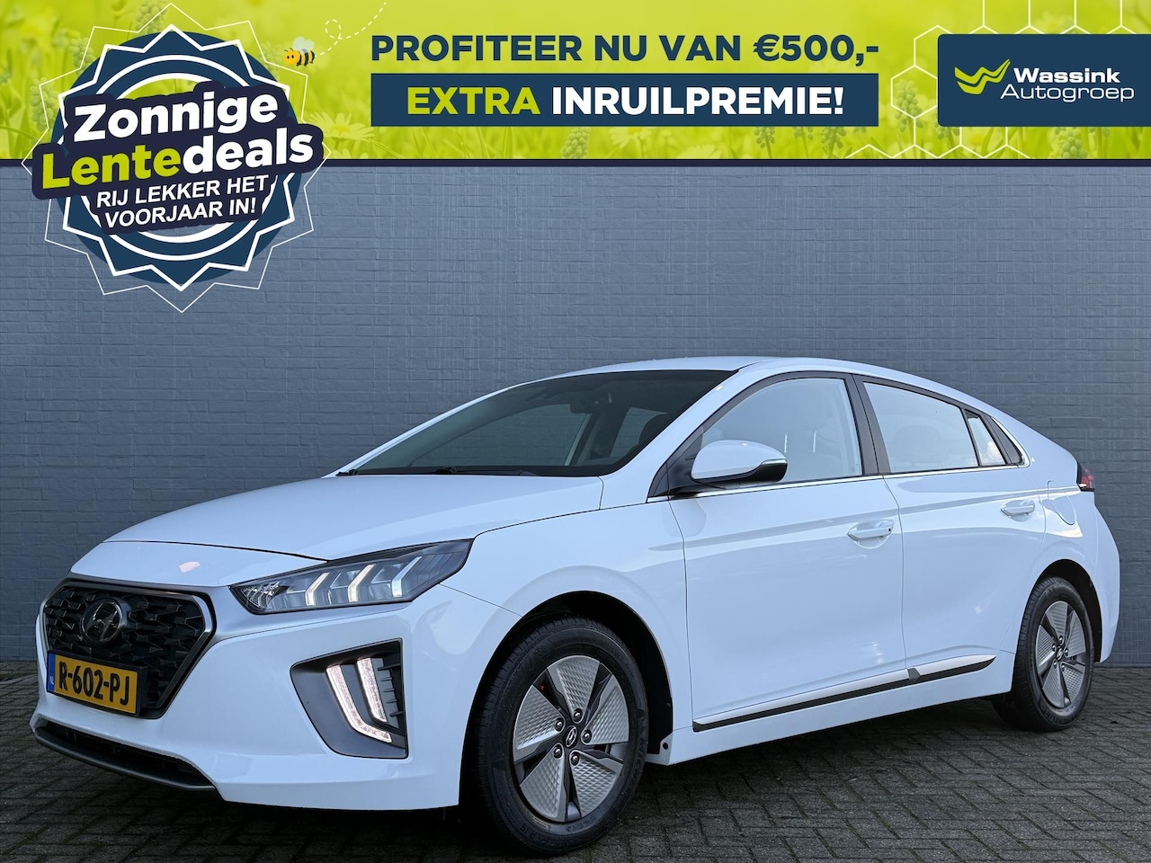 Hyundai IONIQ - 1.6 GDI HEV 141 pk DCT Comfort Navigatie | LENTEDEALS | Apple Carplay | Cruise Control | C - AutoWereld.nl