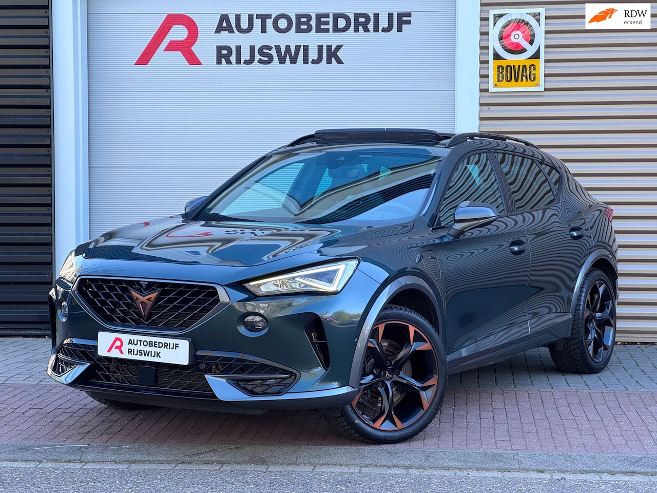 CUPRA Formentor - 1.4 e-Hybrid VZ Copper Edition Pano/Leer/360 - AutoWereld.nl