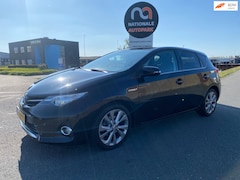Toyota Auris - 2014 | 1.8 Hybrid Executive | APK | HATCHBACK | TOP CAR