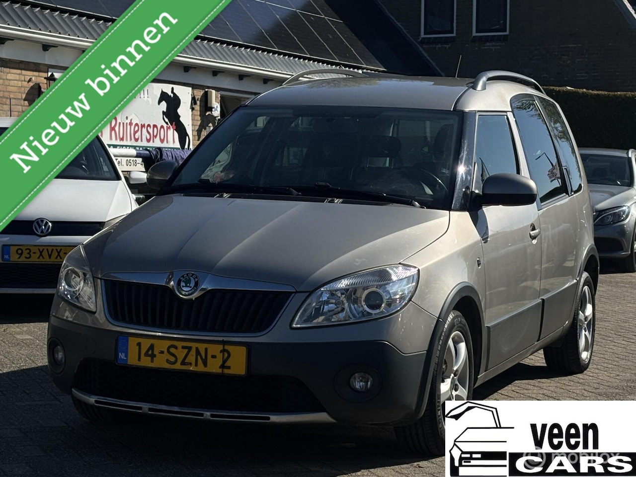 Skoda Roomster - 1.2 TSI Tour 1.2 TSI Tour ((Nette MPV die splinternieuw rijd!)) - AutoWereld.nl