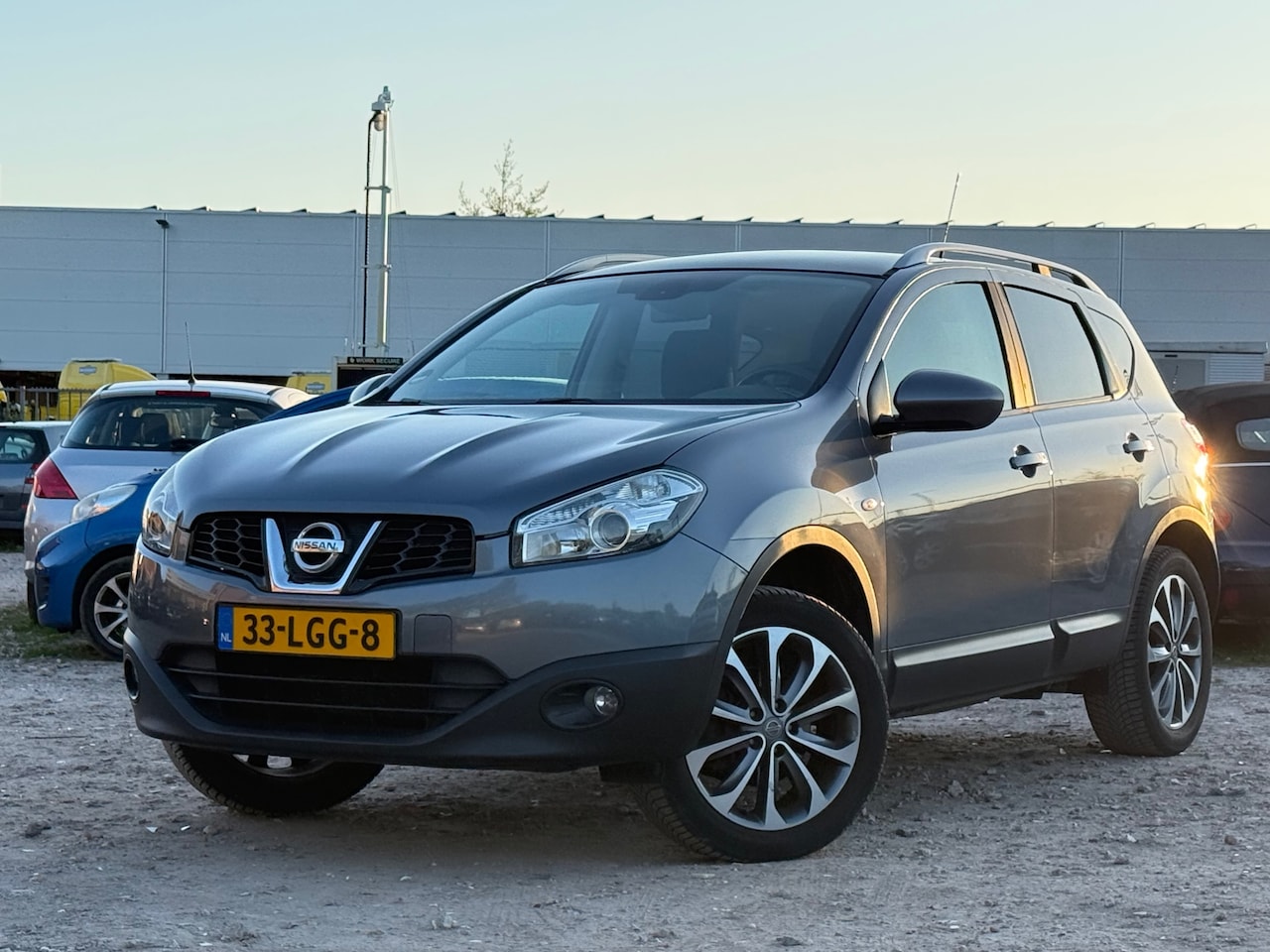 Nissan Qashqai - 1.6 Connect Edition/ PANO/ NAVI/ VELGEN - AutoWereld.nl