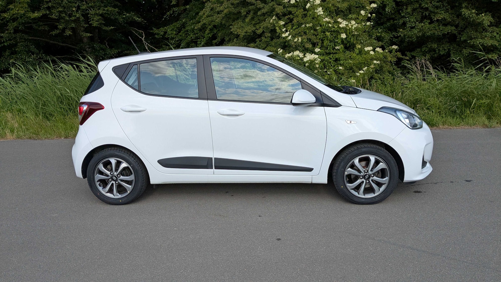 Hyundai i10 - 1.0i Comfort - AutoWereld.nl