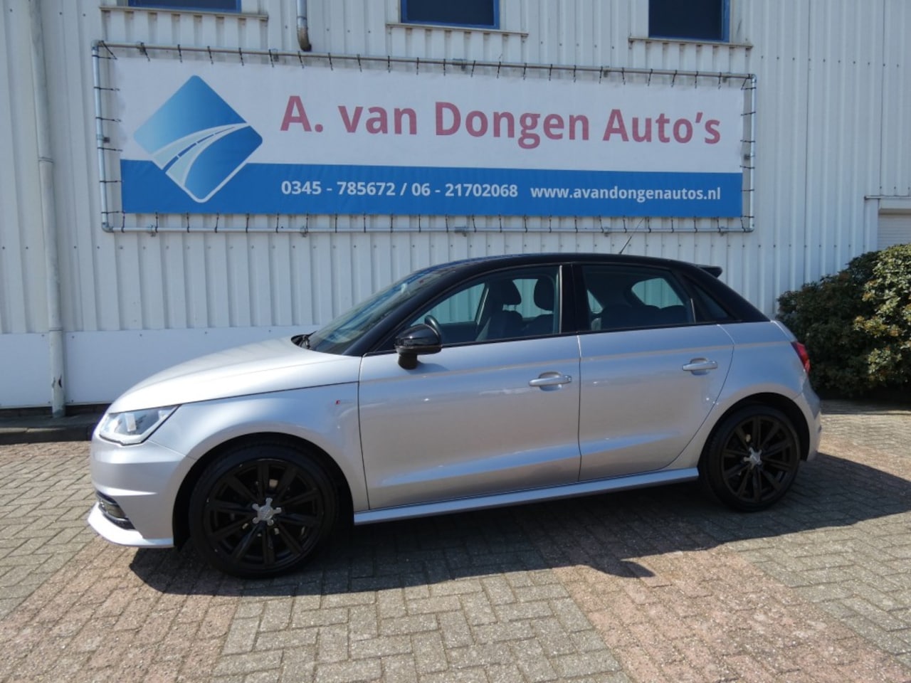 Audi A1 - 1.0 TFSI S Line,Navi,Bltooth,Cruise,Two Tone - AutoWereld.nl