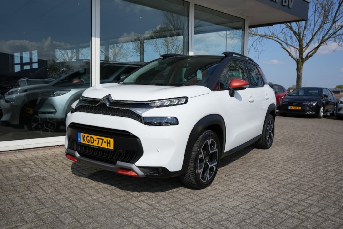 Citroën C3 Aircross - 1.2 PT SenS SHINE,Stoelen pakket,Navi,Camera ALL IN PRIJS - AutoWereld.nl