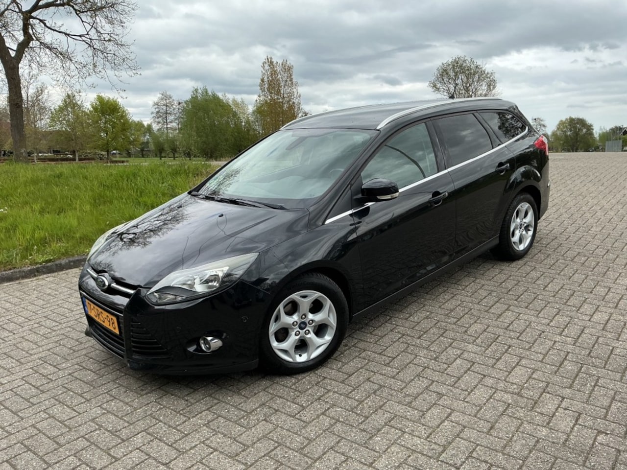 Ford Focus - 1.0 ECOB. EDITION PLUS - AutoWereld.nl