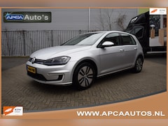 Volkswagen e-Golf - 12 mnd GARANTIE StoelVW Carplay Navi Clima CruieC Trekhaak E-Golf