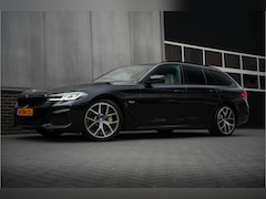 BMW 5-serie Touring - 530e 293 pk Business Edition Plus M-Sportpakket / NL-Auto/ Laser-Koplamp/ Pano-Dak/ 89%SOH