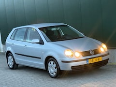 Volkswagen Polo - TOPSTAAT 1.4 | AUTOMAAT | Weinig KM | NAP