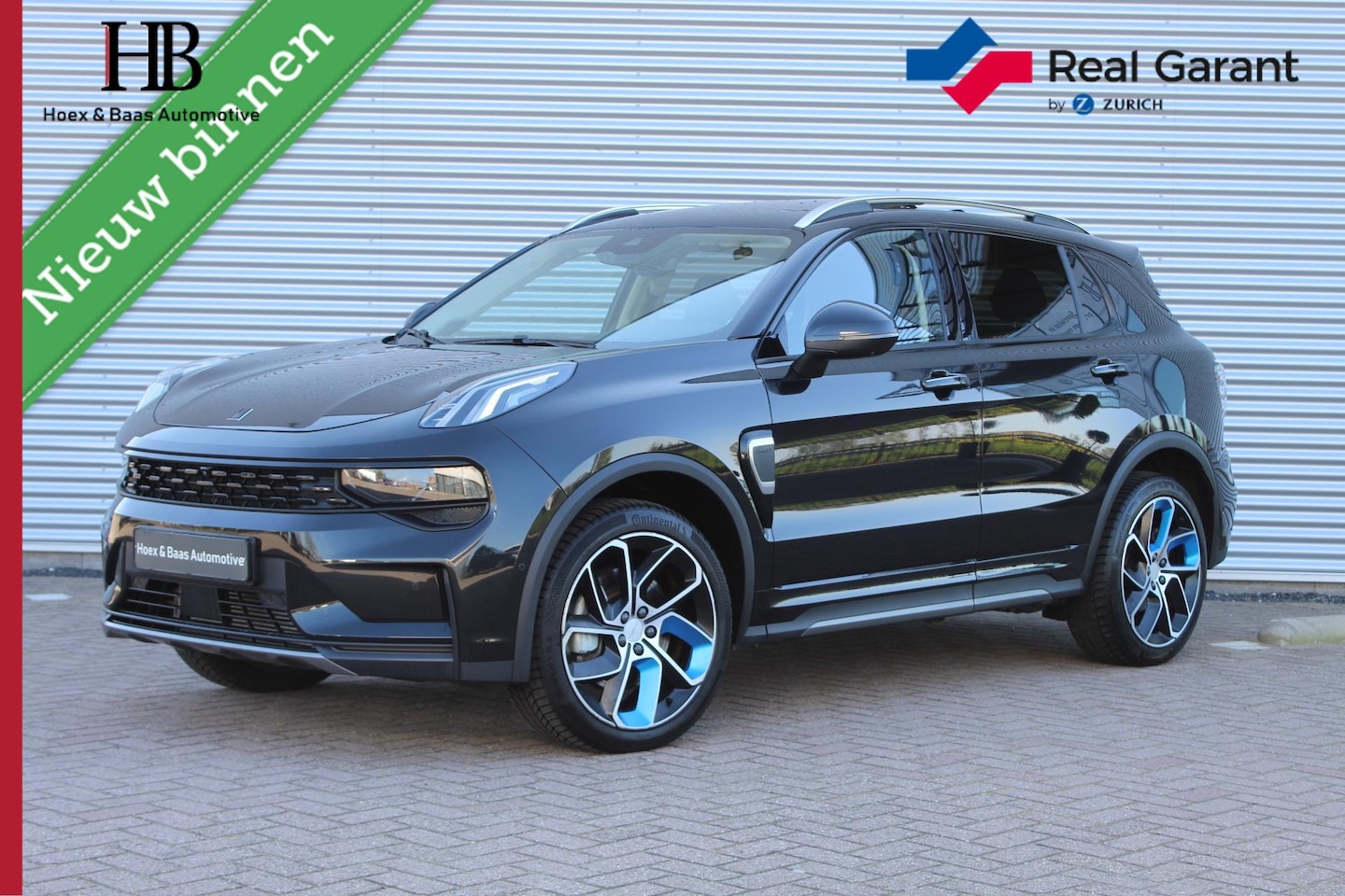 Lynk & Co 01 - 1.5 Pano/ZWARTE LIJSTEN /360cam/20inch/Sfeer - AutoWereld.nl