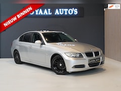 BMW 3-serie - 320i | AUT | GLAZEN-DAK | AIRCO | CRUISE | LEDER | STOEL.VERW | APK