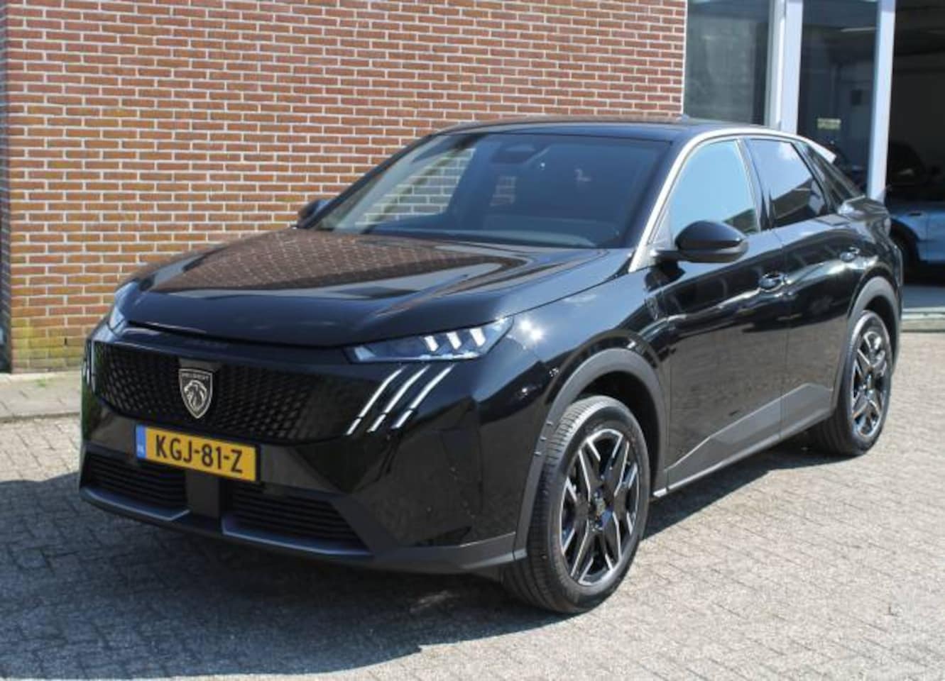 Peugeot 3008 - 1.2 HYBRID 145pk e-DCS6 GT