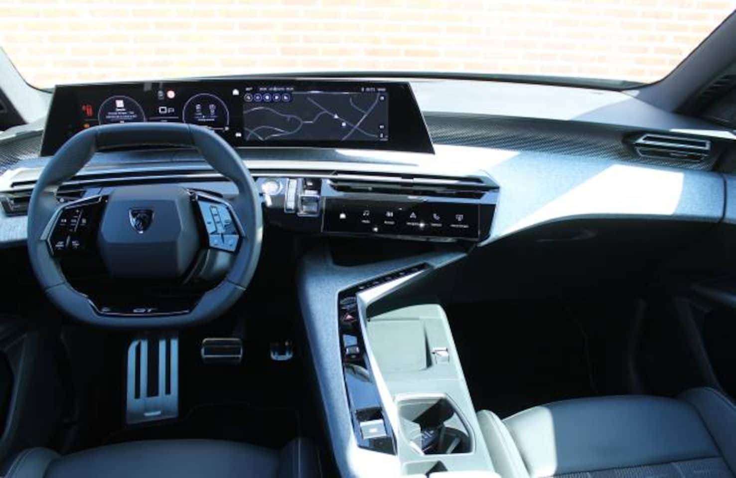 Peugeot 3008 - 1.2 HYBRID 145pk e-DCS6 GT