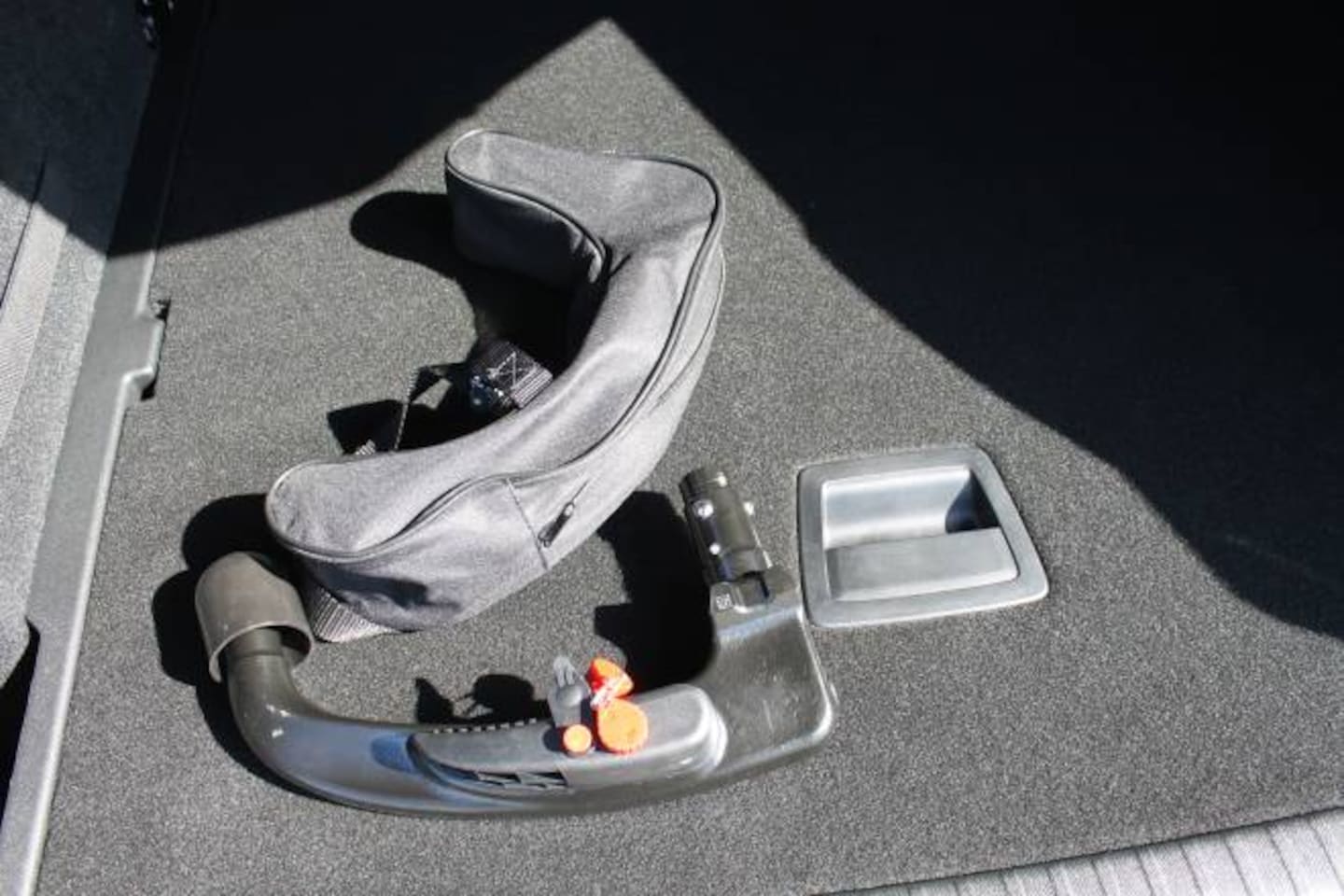 Peugeot 3008 - 1.2 HYBRID 145pk e-DCS6 GT