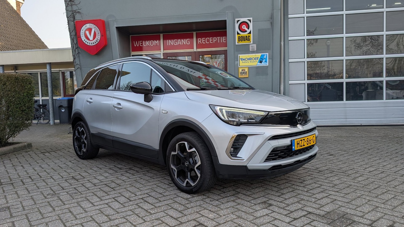 Opel Crossland - 1.2 Turbo Elegance | Achteruit-rij camera | Hoge instap | Apple Carplay - AutoWereld.nl