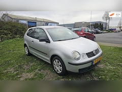 Volkswagen Polo - 1.4-16V