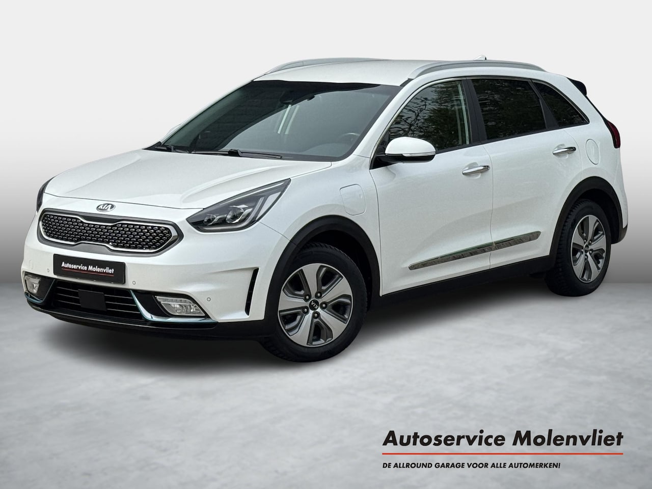 Kia Niro - 1.6 GDi PHEV DynamicLine I INCL. € 850,00 AFL.KOSTEN + BOVAG GARANTIE - AutoWereld.nl