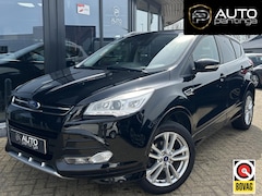 Ford Kuga - 1.5 Titanium Styling Pack | Zeer Nette Staat | 1e Eigenaar | NL AUTO | Trekhaak | Achterui