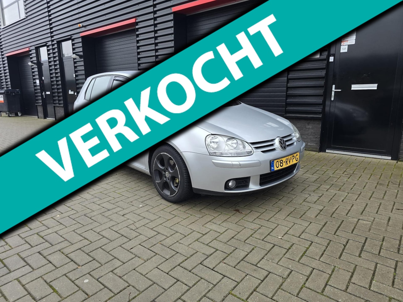 Volkswagen Golf - 2.0 FSI Sportline 4Motion | Stoel verwarming | PDC | Navi + Bluetooth | ELEC. Pakket | NAP - AutoWereld.nl