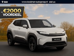 Toyota Urban Cruiser - Active 49 kWh Private lease vanaf € 449, - Private lease vanaf € 449, - Op basis van 72 ma
