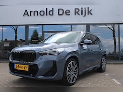 BMW iX1 - xDrive30 67 kWh // M Sportpakket