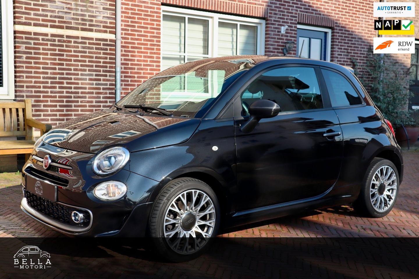 Fiat 500 - 0.9 TwinAir S | Sport | Uconnect 7” touchscreen | Navigatie | Apple CarPlay | Cruise contr - AutoWereld.nl