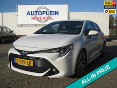 Toyota Corolla - 1.8 Hybrid Dynamic keurig nette maar ook complete corolla in de parelmoer witte lak