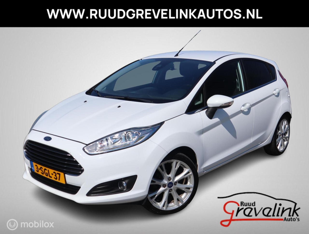 Ford Fiesta - 5Drs EcoBoost 100PK Titanium Navigatie 17"Velgen DonkerGlas Chroom - AutoWereld.nl