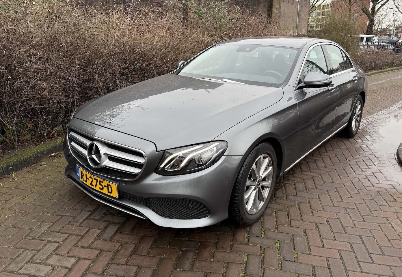 Mercedes-Benz E-klasse - 200 Business Solution - AutoWereld.nl
