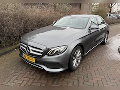 Mercedes-Benz E-klasse - 200 Business Solution