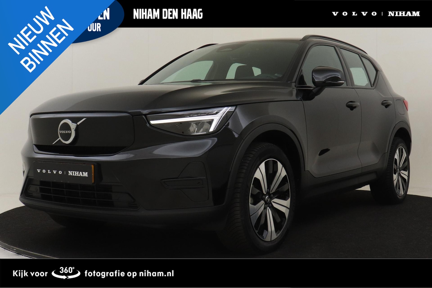 Volvo XC40 - RECHARGE CORE -CAMERA|CLIMATE|KEYLESS|CRUISE|CARPLAY|ALL.SEASON - AutoWereld.nl