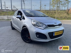 Kia Rio - 1.2 CVVT Super Pack | Airco | Sportvelgen | Met APK