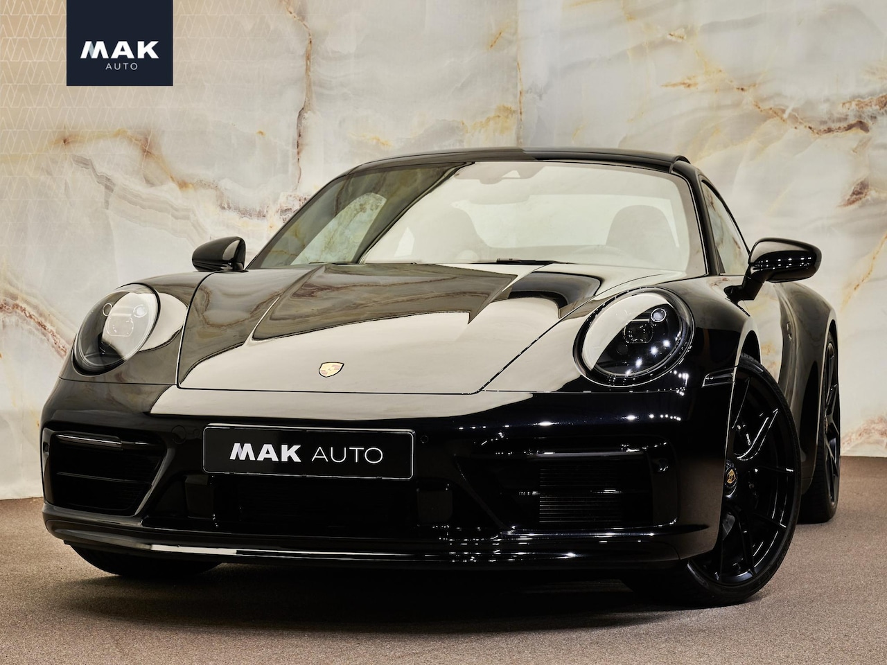 Porsche 911 - 3.0 Carrera GTS 3.0 Carrera GTS, pano, PASM, Bose, sp.chrono, sp.uitlaat, keyless, camera - AutoWereld.nl