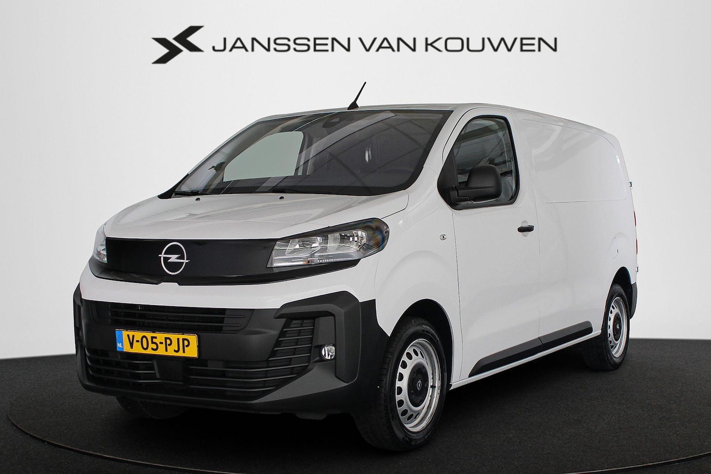 Opel Vivaro - 2.0 Diesel 145 L2 Apple CarPlay Achteruitrijcamera Stoel-Stuurverwarming - AutoWereld.nl