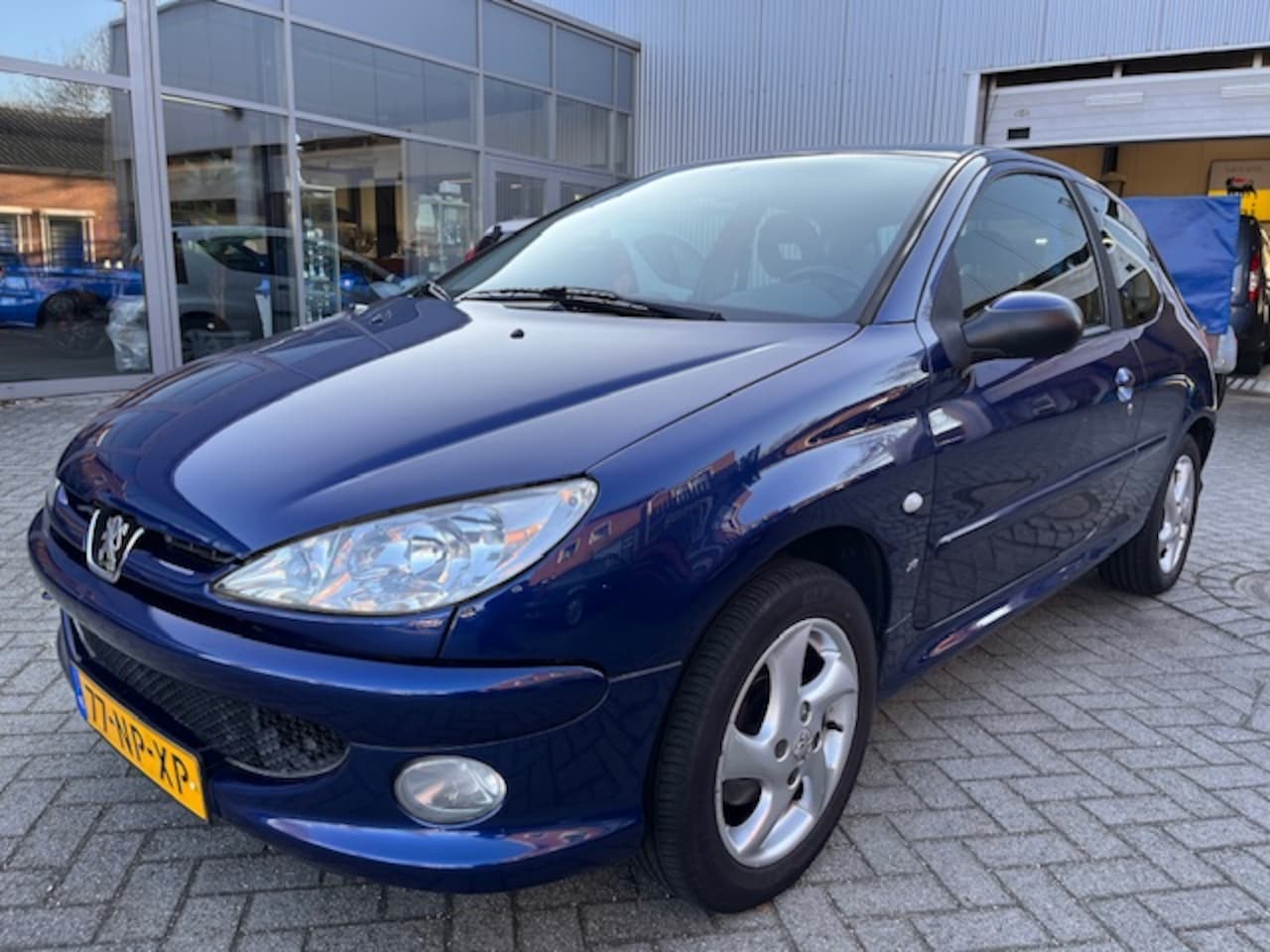 Peugeot 206 - 1.6-16V XS / 105.000 km / Airco - AutoWereld.nl