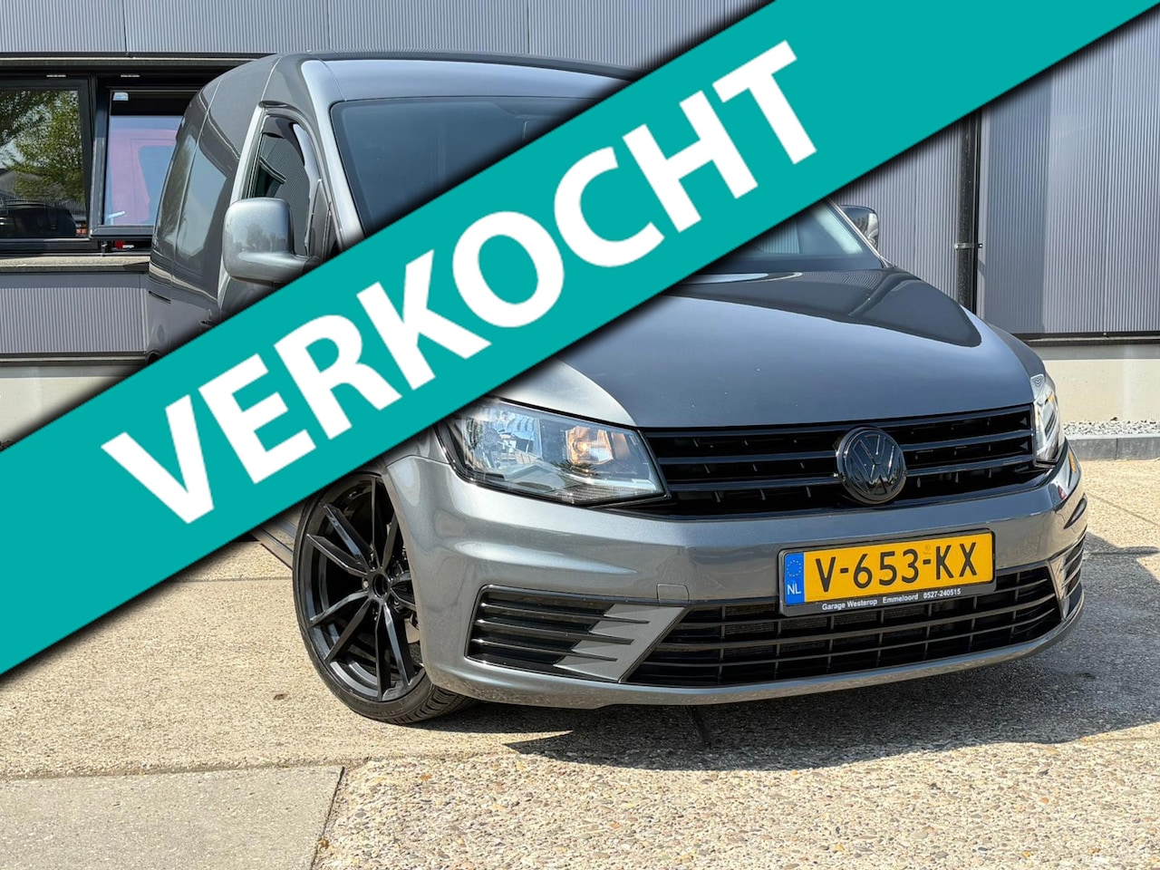 Volkswagen Caddy - 2.0 TDI L1H1 BMT Sportline / leer / trekhaak/ airco - AutoWereld.nl