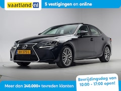 Lexus IS - 300h Hybrid Luxury Line [ Schuifdak Memory Stoelverwarming & ventilatie]