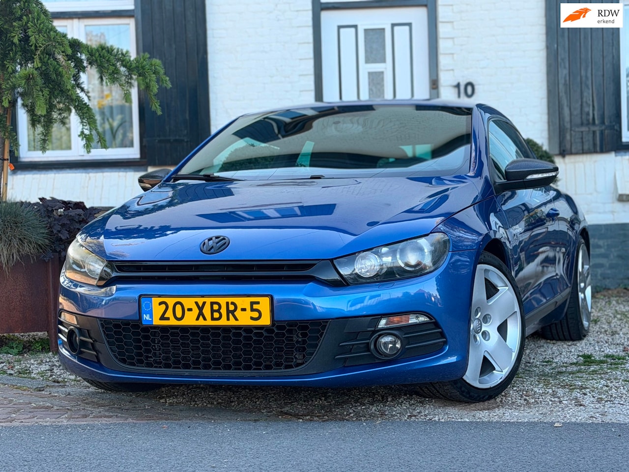 Volkswagen Scirocco - 2.0 TSI|Stoelverwarming|Bluetooth|Nieuwe Distributieketting| - AutoWereld.nl