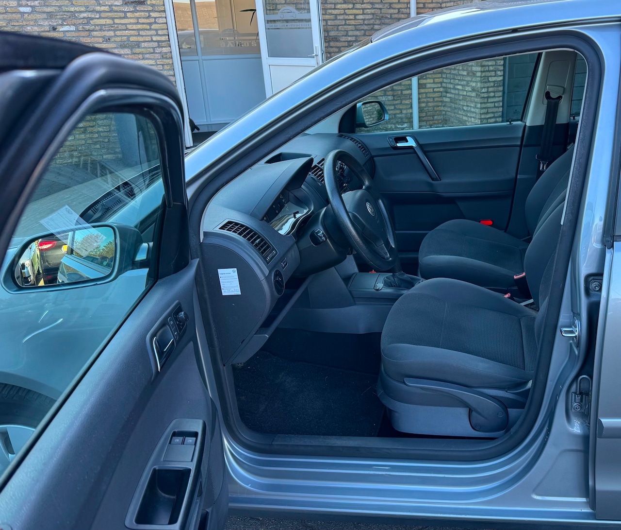 Volkswagen Polo - 1.4-16V Comfortline Bj 2009 met slechts 83883 km Eerste eigenaar - AutoWereld.nl