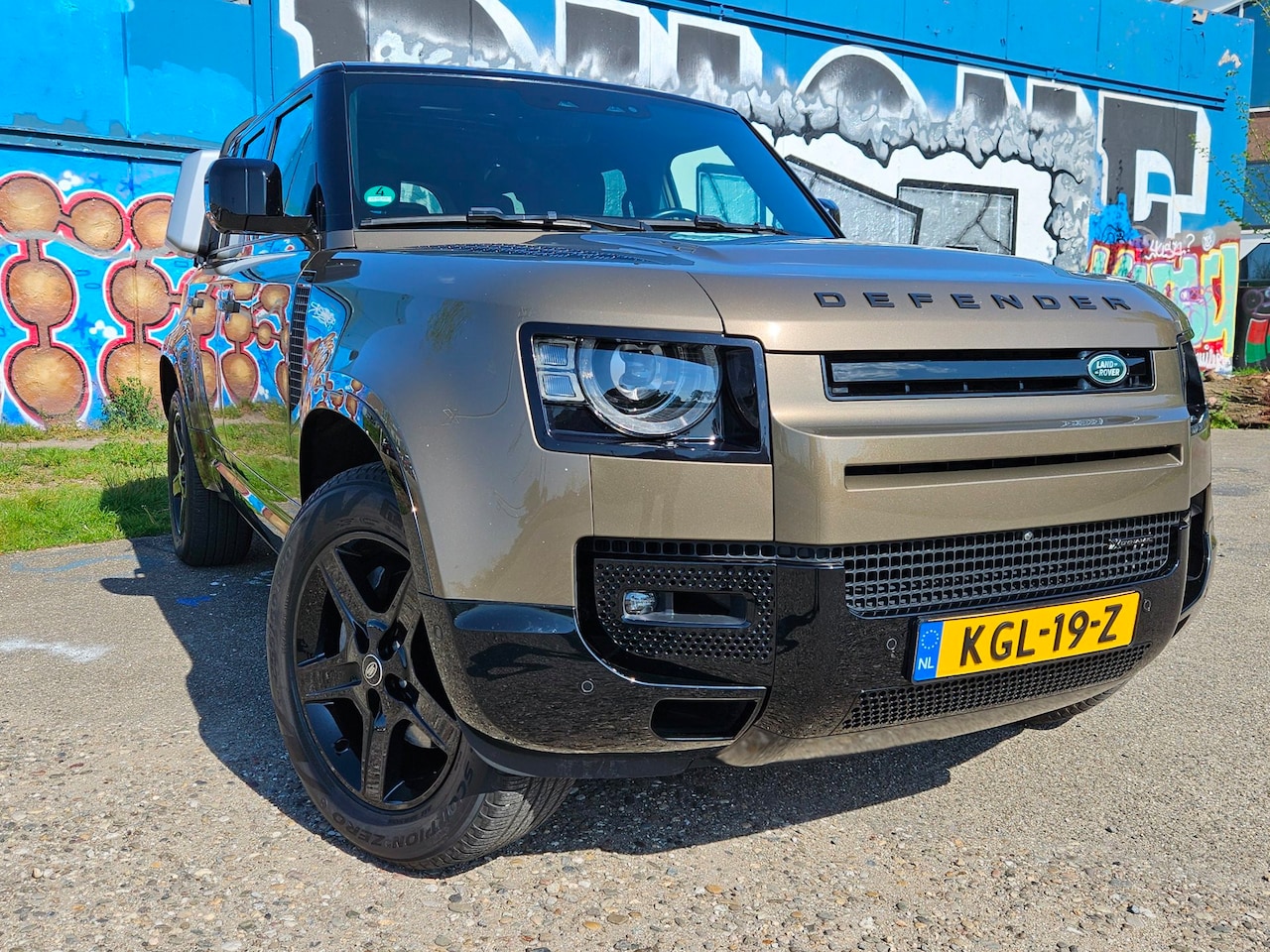 Land Rover Defender 110 - 110 2.0 P400e X-Dynamic HSE - AutoWereld.nl