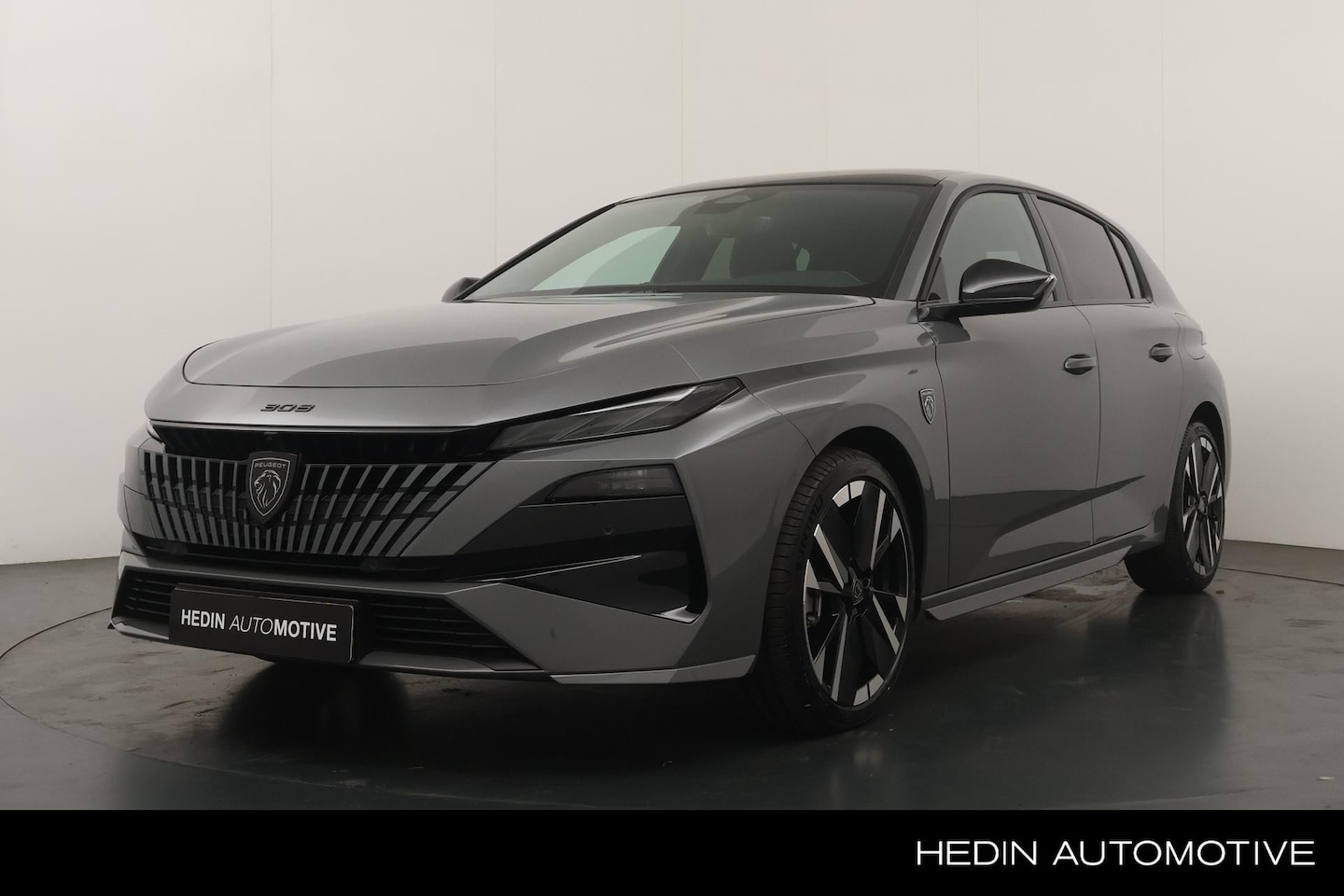 Peugeot 308 - 1.6 Plug-in Hybrid 195 GT | Sensation pakket | 360 Vision & Drive Assist Plus pack | Pano - AutoWereld.nl