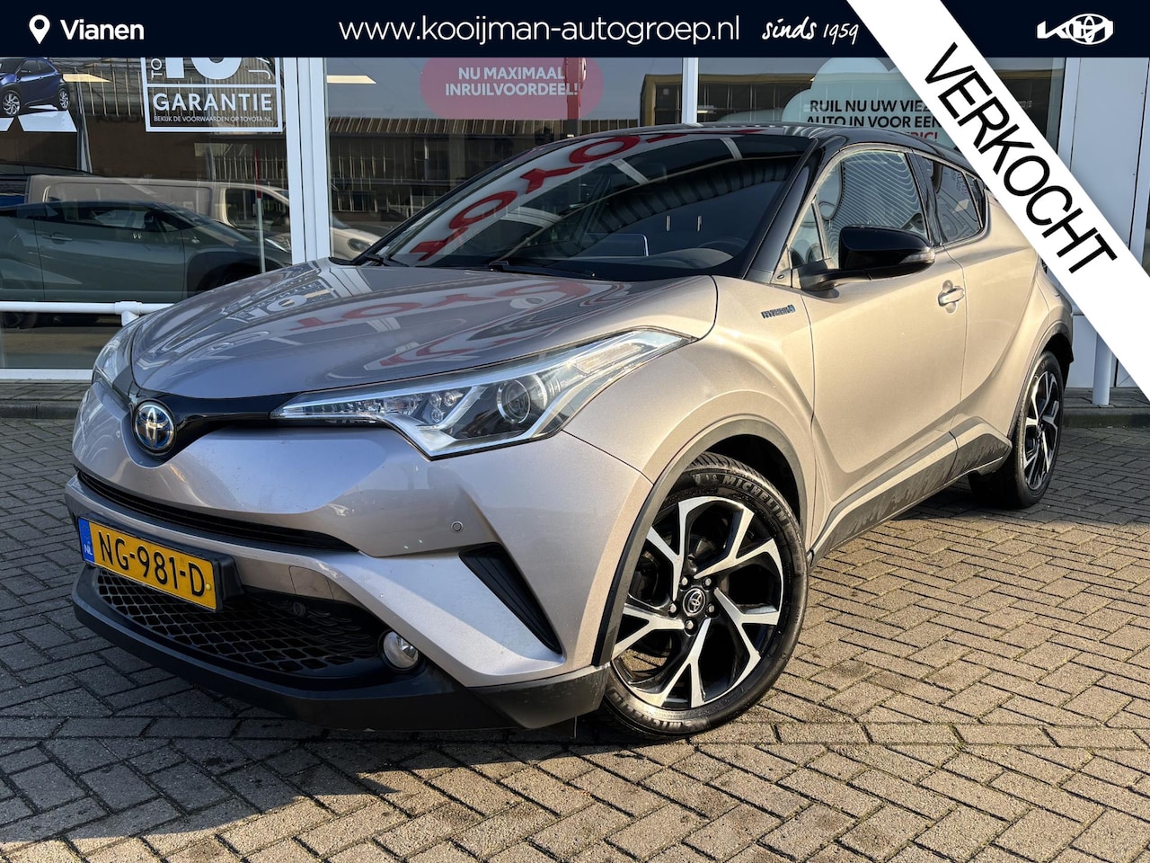 Toyota C-HR - 1.8 Hybrid Bi-Tone NL auto, 1e eigenaar, dealeronderhouden, keurige luxe auto - AutoWereld.nl