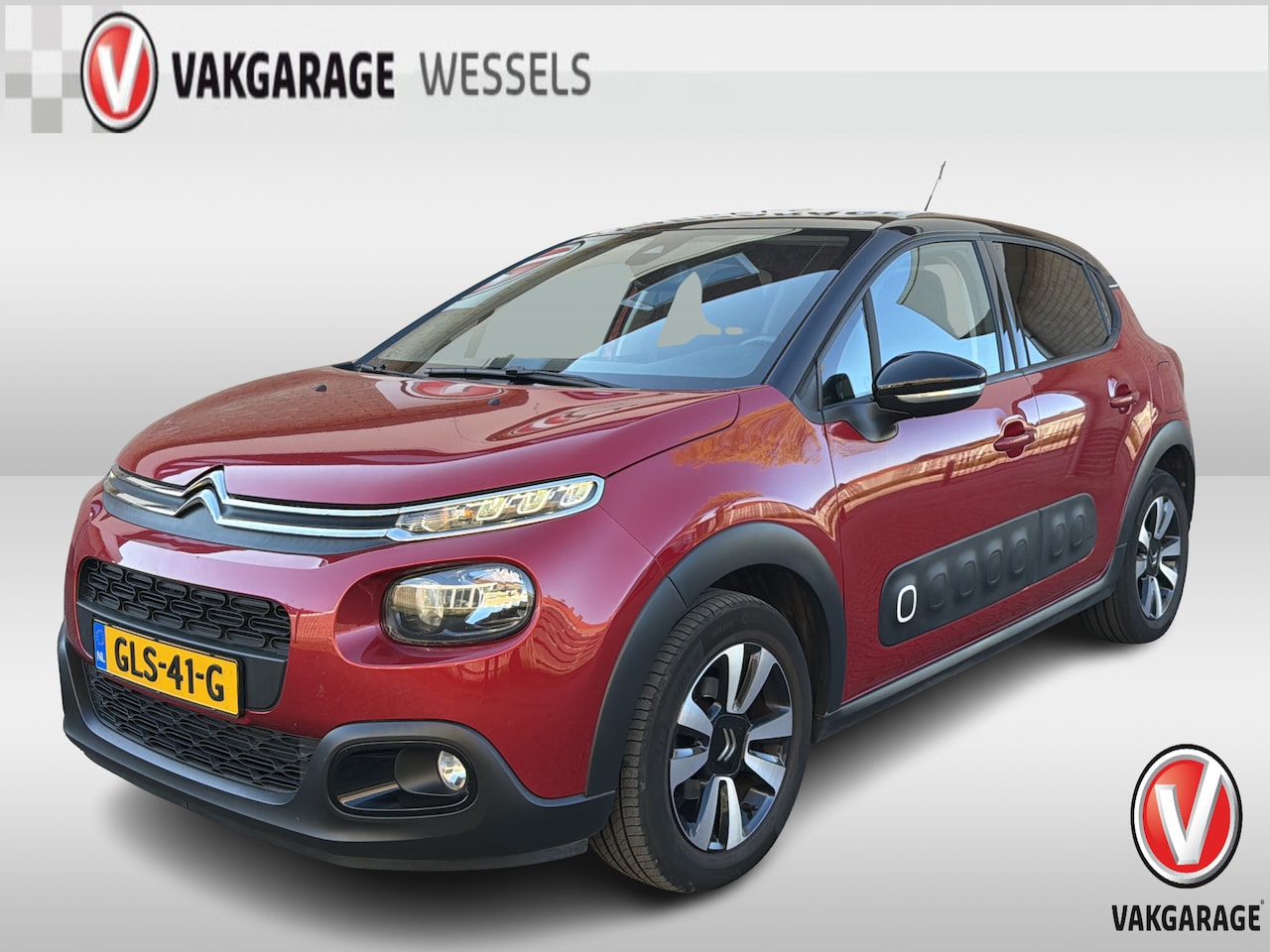 Citroën C3 - 1.2 PureTech Automaat Shine | Stoelverwarming | Panoramadak | Clima | - AutoWereld.nl