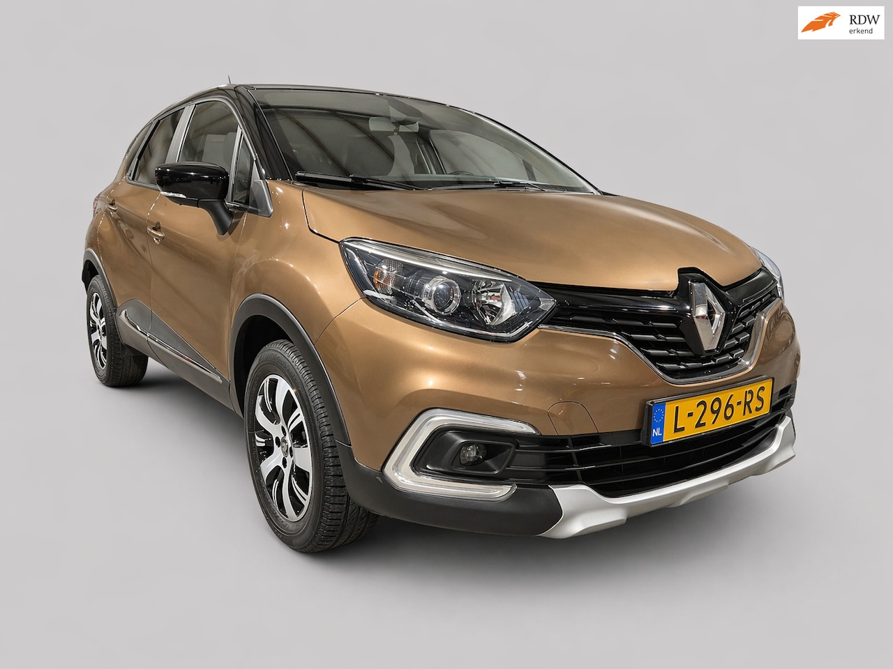 Renault Captur - 0.9 TCe Intens - Navigatie - PDC - Airco - Cruise Control - 39000 km - AutoWereld.nl