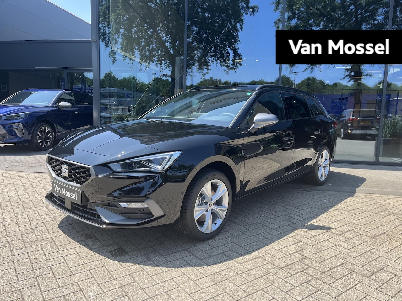 SEAT Leon Sportstourer - 1.5 TSI e-Hybrid FR Business 204 PK | Automaat | LED Koplampen | Trekhaak | Navigatie | Cl - AutoWereld.nl