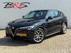Alfa Romeo Stelvio - 2.2d Super Automaat Cruise Clima Navigatie Pdc Dab+ Afn Trekhaak Bluetooth