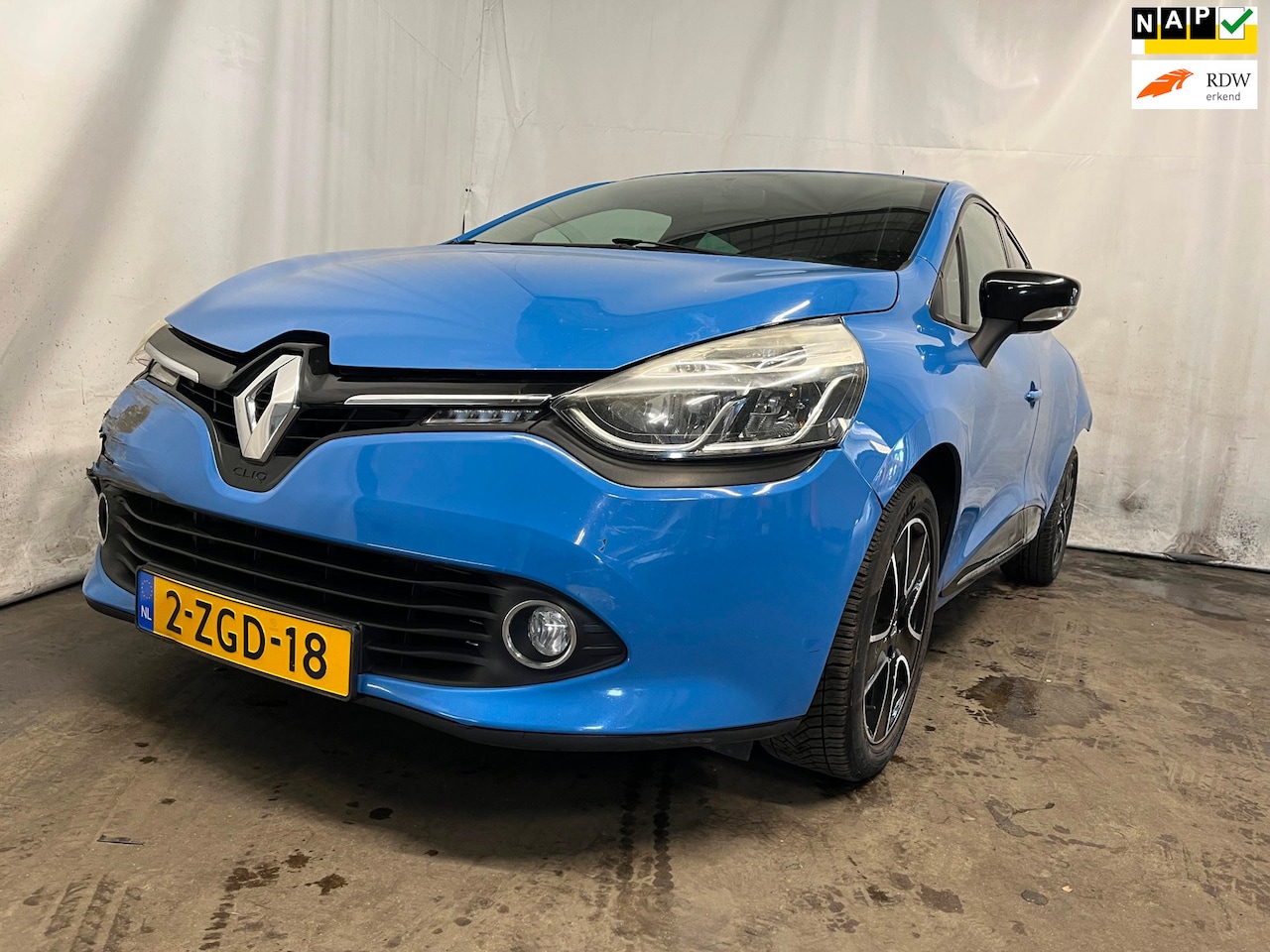 Renault Clio - 1.5 dCi ECO Expression SCHADEAUTO!! - AutoWereld.nl