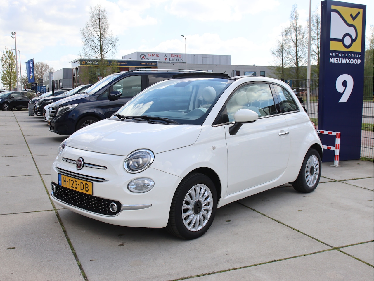 Fiat 500 C - 0.9 TwinAir Turbo Lounge Nieuw MMI, NL-Auto, Half leder, PDC Prijspakker! - AutoWereld.nl