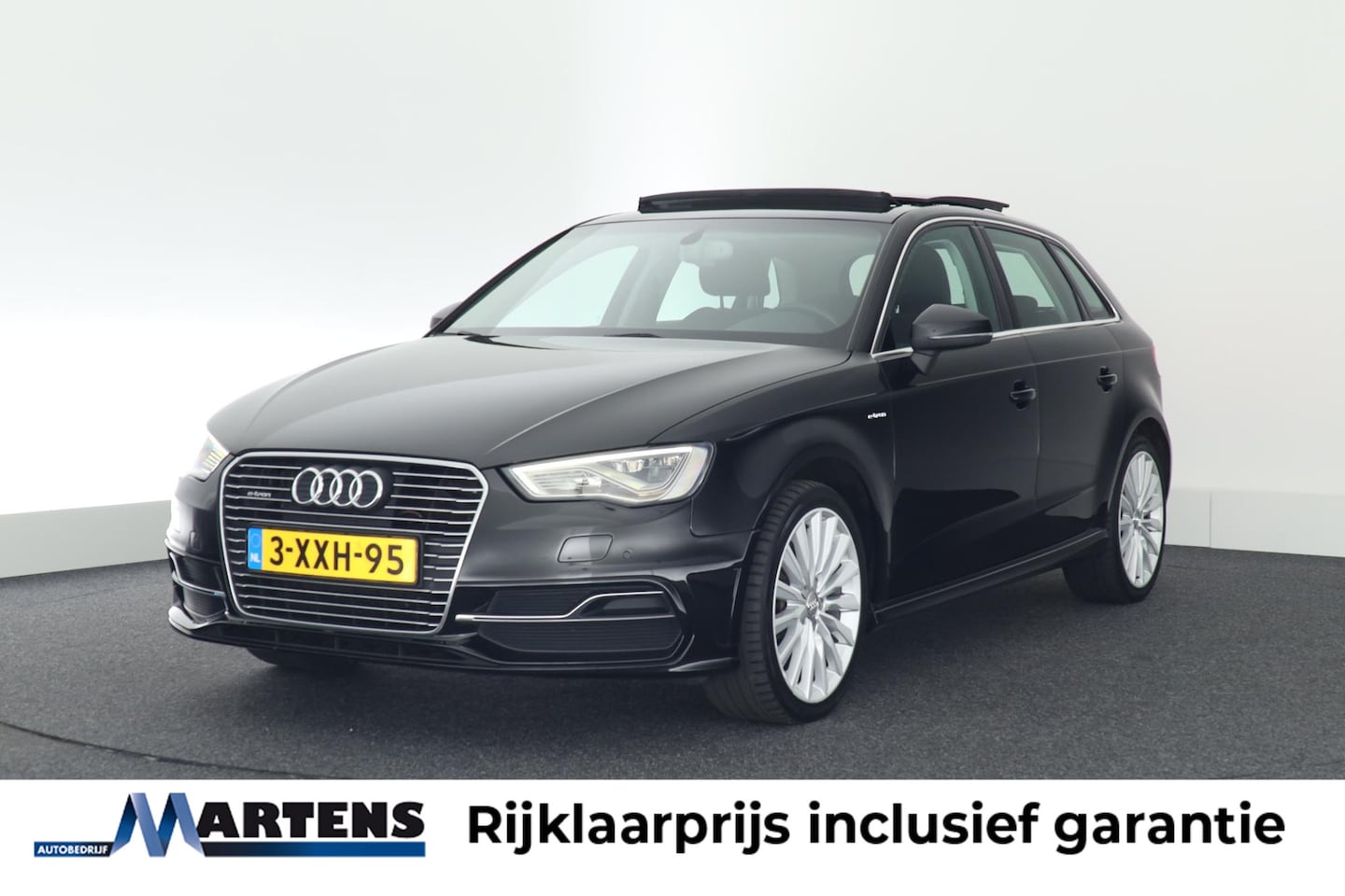 Audi A3 Sportback - 1.4 204pk e-Tron PHEV Ambition Pro Line plus Trekhaak Keyless Panoramadak Navigatie - AutoWereld.nl