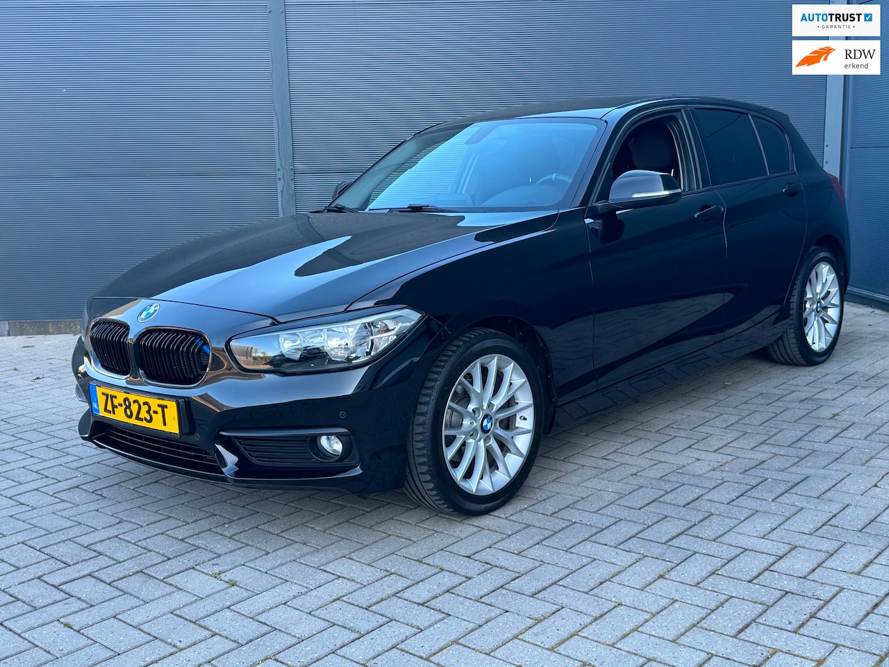 BMW 1-serie - 118i M Sport / Automaat / Navi / Pdc - AutoWereld.nl